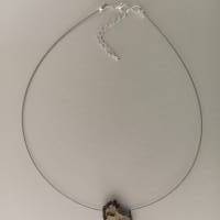 Halskette „Hühnergott“ Glücksbringer schwarz-weiß Bild 3