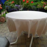 Runde Tischdecke mit-im Stoff-gewebten-Rosendekor. 155 cm  Durchmesser Bild 3