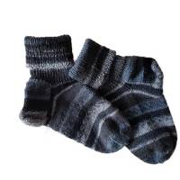 schwarz-graue handgestrickte Wollsocken, 36/37, Yogasocken, Unisex, warme Socken, Bild 2