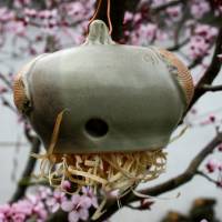Keramik Ohrwurmkugel Insektenkugel beige Gartenkeramik zum Hinhängen Bild 3