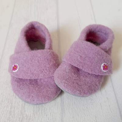 Wollwalkpuschen Größe 18/19, Walkpuschen, Hausschuhe aus Wollwalk, Puschen, Geschenk in der Schwangerschaft, zur Geburt