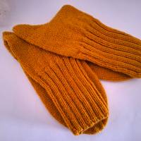 Herren Socken Größe 42/43 handgestrickt Farbe curryfarben (senffarben) Bild 2