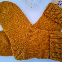 Herren Socken Größe 42/43 handgestrickt Farbe curryfarben (senffarben) Bild 7