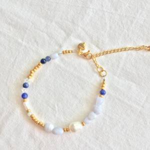Edelstein Armband mit hellblauem Chalcedon, blauen Sodalith und Süßwasserperlen goldenen Miyuki Perlen als Geschenk Freu Bild 8