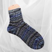 handgestrickte Männer-Socken aus hochwertiger Wolle,blau - bunt, Größe 41 - 43 Bild 4