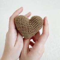 Handgefertigtes kleines Herz, Geschenke zum Valentinstag Bild 7