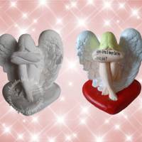 Engel auf Herzplatte Bild 1