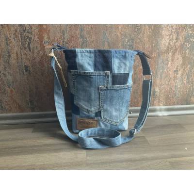 Upcycling XXl Smartphonetasche im Patchworkstil  