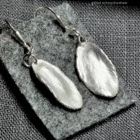Ohrringe aus der Natur, Ohrhänger Salbeiblatt aus Silber Bild 4