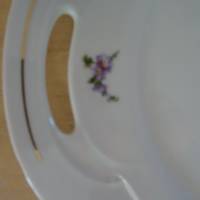 Liebenswerter Servierteller mit Handhaben aus Uromas Esszimmerschrank. Durchmesser: 28 cm Bild 7