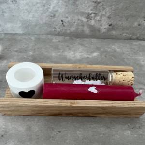 Wunscherfüller „Happy Birthday“ inkl. Kerzenhalter, Kerze nach Wahl in Holzverpackung, mit Herzanhänger und Schildchen, Bild 4