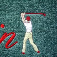 Golftuch bestickt mit Namen und Golfer Bild 6