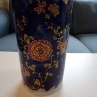 Hohe schlanke Vase mit Traumdekor. Echt Kobalt. 31 cm hoch, Öffnung 11,5 cm. Kaiser Bild 9