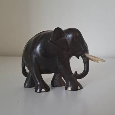 VINTAGE *** zauberhafter Holz - Elefant ***