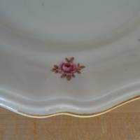 Mit Rosen dekorierte alte Kuchenplatte. Victoria. Durchmesser:  27 cm. gemarkt. Bild 6
