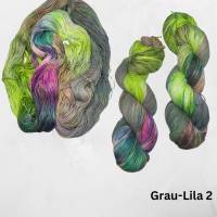 Kaleidoskop GRAU LILA - Handgefärbte Sockenwolle im Strang /100g Bild 3