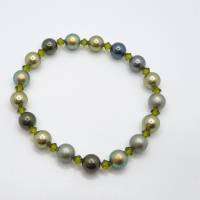 Armband Perlen Grün Oliv mit Crystal Pearls und Bicones (A73) Bild 3