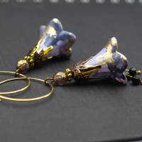 Ohrringe Blüten, Creolen, lila, flieder, gold Bild 3