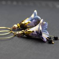 Ohrringe Blüten, Creolen, lila, flieder, gold Bild 5
