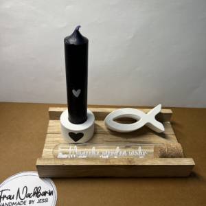 Fisch, Wunscherfüller mit kleinem Kerzenständer, schwarzer Kerze mit Herz inkl. Holzverpackung, Geldgeschenk, Bild 2