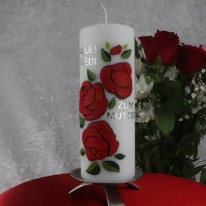 Geschenkidee Muttertag, handgefertigte Muttertag Kerze mit roten Rosen und Muttertagsgedicht, Muttertagsgeschenk für die Bild 1