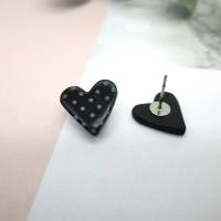 kleine Herzohrringe, Ohrringe mit Punkten, schwarzes Herz, Zum Muttertag Bild 2