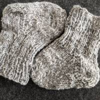 BabySöckchen - Neugeborenen-Socken hellgrau Tweed Bild 2
