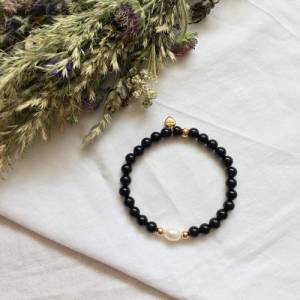 Edelstein Armband aus schwarzem Achat und vergoldeten Perlen, Süßwasserperlenarmband, Weihnachtsgeschenk für Freundin, G Bild 5