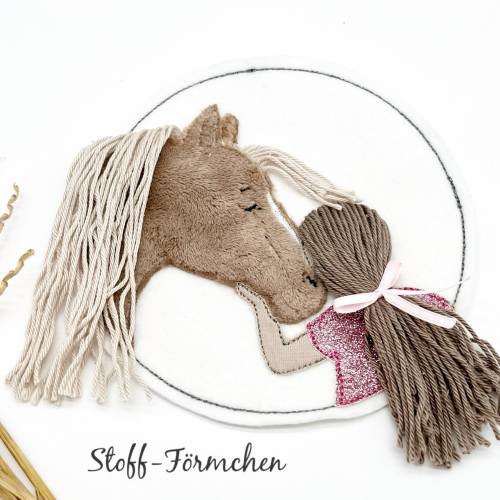 Große Pferdemädchen-Applikation hellbraun