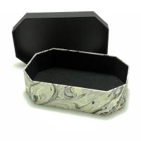 Box mit Stülpdeckel 8-eckig mit marmoriertem Papier Bild 1