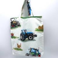 Kindergartentasche/Kinderbeutel aus cremeweißem Baumwollstoff mit Traktoren, handgemacht Bild 1