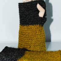 Handwärmer, Armstulpen aus handgefärbter Schurwolle, schwarz-gelb, Nadelbinden Bild 3