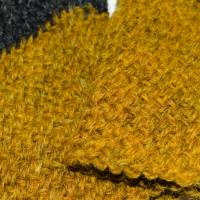 Handwärmer, Armstulpen aus handgefärbter Schurwolle, schwarz-gelb, Nadelbinden Bild 4