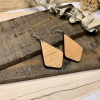 Holz Ohrringe aus Eiche mit Edelstahl Bild 1