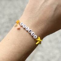 „Plaisirs de l‘été“ - Maritime Perlen-Armbänder in sommerlichen Farben mit Schriftzug Bild 10
