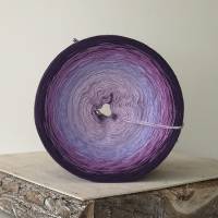 (68,90€/kg) Farbverlaufsgarn / Bobbel Lavendel - innen hell Bild 2
