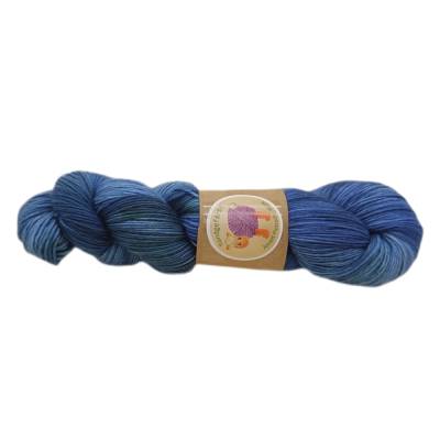 Lavendelblüte - handgefärbte Sockenwolle (53.2/2)