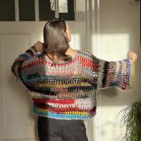 crochet Mohairsweater, Gehäkelter Sweater aus Mohair Resten und anderen Garnen Bild 5