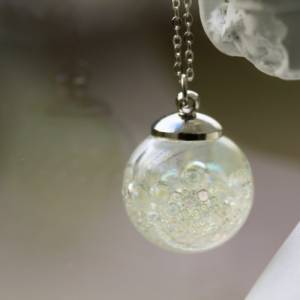 Kette Seifenblasen Sterlingsilber Regenbogen Perlen in Gießharz Kette mit Glaskugel funkelndes Geschenk Bild 7