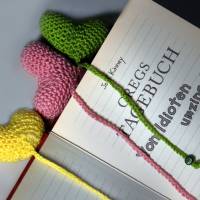 Gehäkeltes Herz Lesezeichen aus Baumwolle in vielen Farben // tolle Geschenkidee für Bücherwürmer und Lesefreunde Bild 8