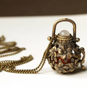 Vintage Medaillon Weidekätzchen / Antik Bronze Prayerbox / Geschenk für Sie / Rosenquarz Kette / Retro Schmuck / Origine Bild 7