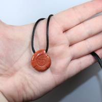roter Jaspis (Schnecke) | Halskette mit Band oder Silber 925 --- Stein-Größe: 25 x 23 mm Bild 7