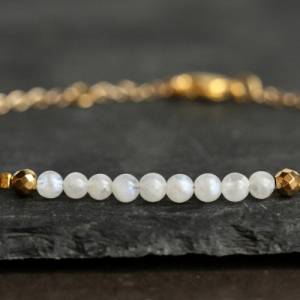 Edelstein Armband Mondstein / Geschenk für Sie / Perlen Armband / Geburtsstein Schmuck / Armband gold Bild 3
