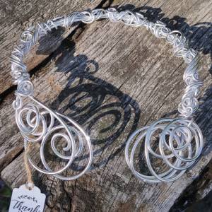 Aluminiumdraht-Halsreif , Halsreif silber , barockes Perlencollier,Medusa,offene Halskette, perlenkette silber,Halsreif Bild 4