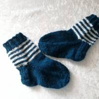 Baby Socken handgestrickt, Söckchen, Wollsocken Baby, Größe 18/19 Bild 1
