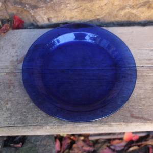 Kuchenplatte Gebäckteller kobaltblaues Glas Arcoroc France Midcentury 80er Jahre Bild 3