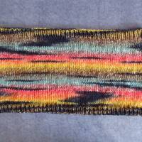 Großer Schlauchschal mit tollem Farbverlauf, gestrickt aus weicher Wolle, Rundschal, Loop, Schal Bild 5