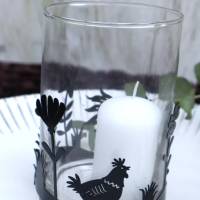 Teelichtglas mit Oster Dekor Hühner Kerzenhalter Bild 2