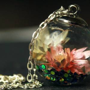 Blüten Halskette Blumenschmuck Terrarium in Gießharz Stück Garten als Halskette als Geschenk für sie für Frauen Freundin Bild 4