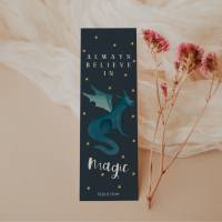 Lesezeichen Drache "Always believe in magic" - Bücherwurm Geschenk Magie Nachthimmel Drache - Geschenk für Buchf Bild 1
